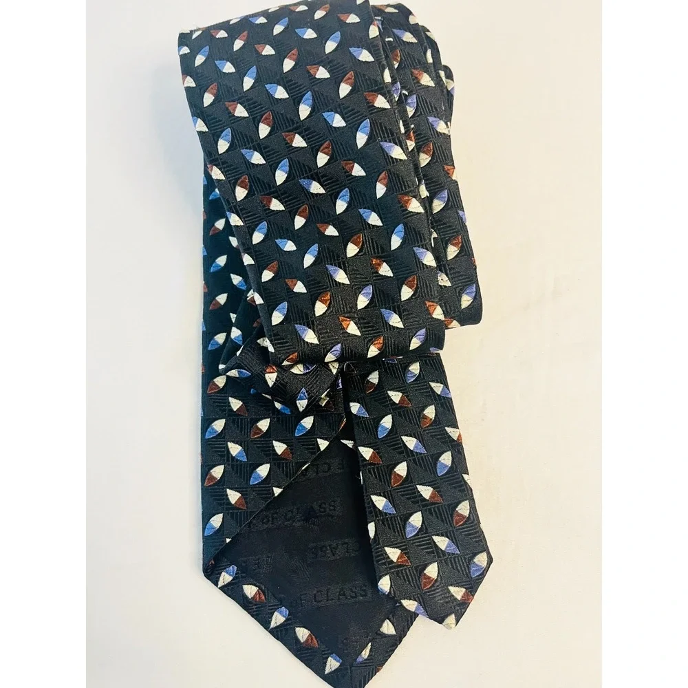 ROBERT‎ TALBOTT BEST OF CLASS COLORFUL GEOMETRIC TIE  100% SILK   MADE IN USA